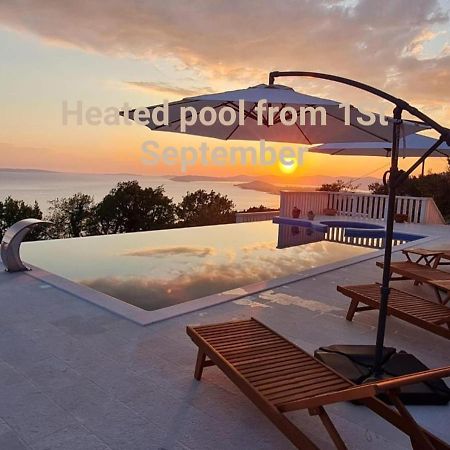 Sea View Luxury Apart Hotel Villa Conte With Swiming Pool And Romantic Spa Podstrana Eksteriør billede