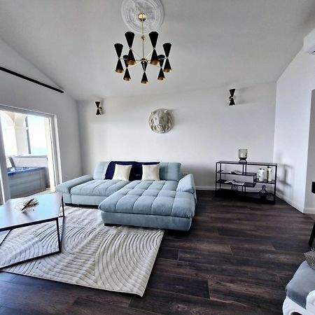 Sea View Luxury Apart Hotel Villa Conte With Swiming Pool And Romantic Spa Podstrana Eksteriør billede