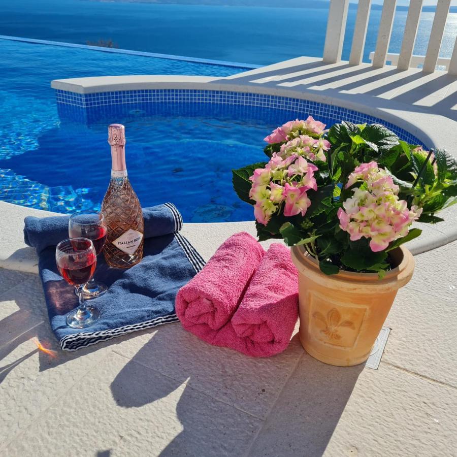 Sea View Luxury Apart Hotel Villa Conte With Swiming Pool And Romantic Spa Podstrana Eksteriør billede