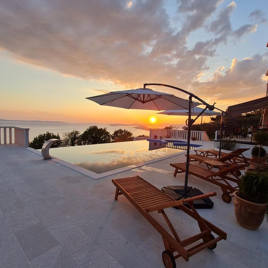 Sea View Luxury Apart Hotel Villa Conte With Swiming Pool And Romantic Spa Podstrana Eksteriør billede