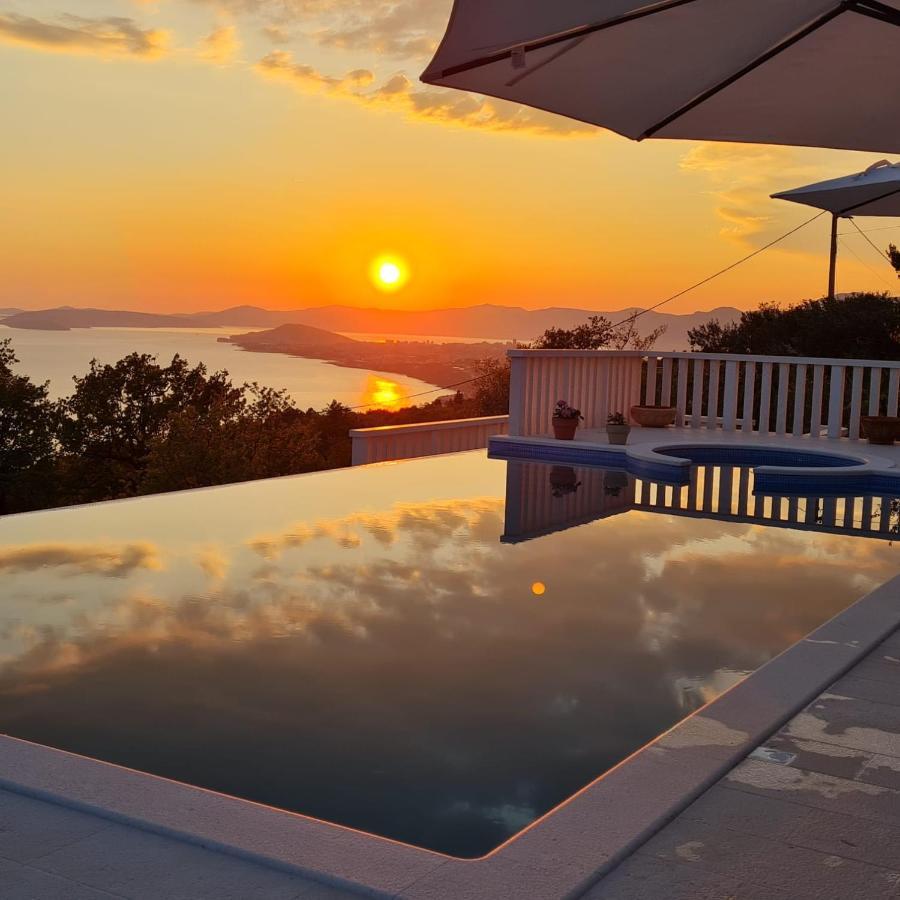 Sea View Luxury Apart Hotel Villa Conte With Swiming Pool And Romantic Spa Podstrana Eksteriør billede