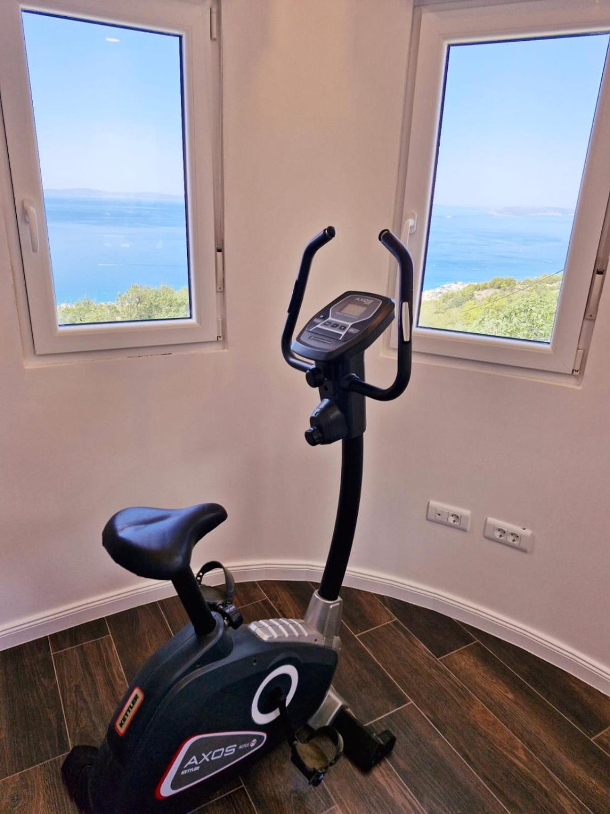 Sea View Luxury Apart Hotel Villa Conte With Swiming Pool And Romantic Spa Podstrana Eksteriør billede