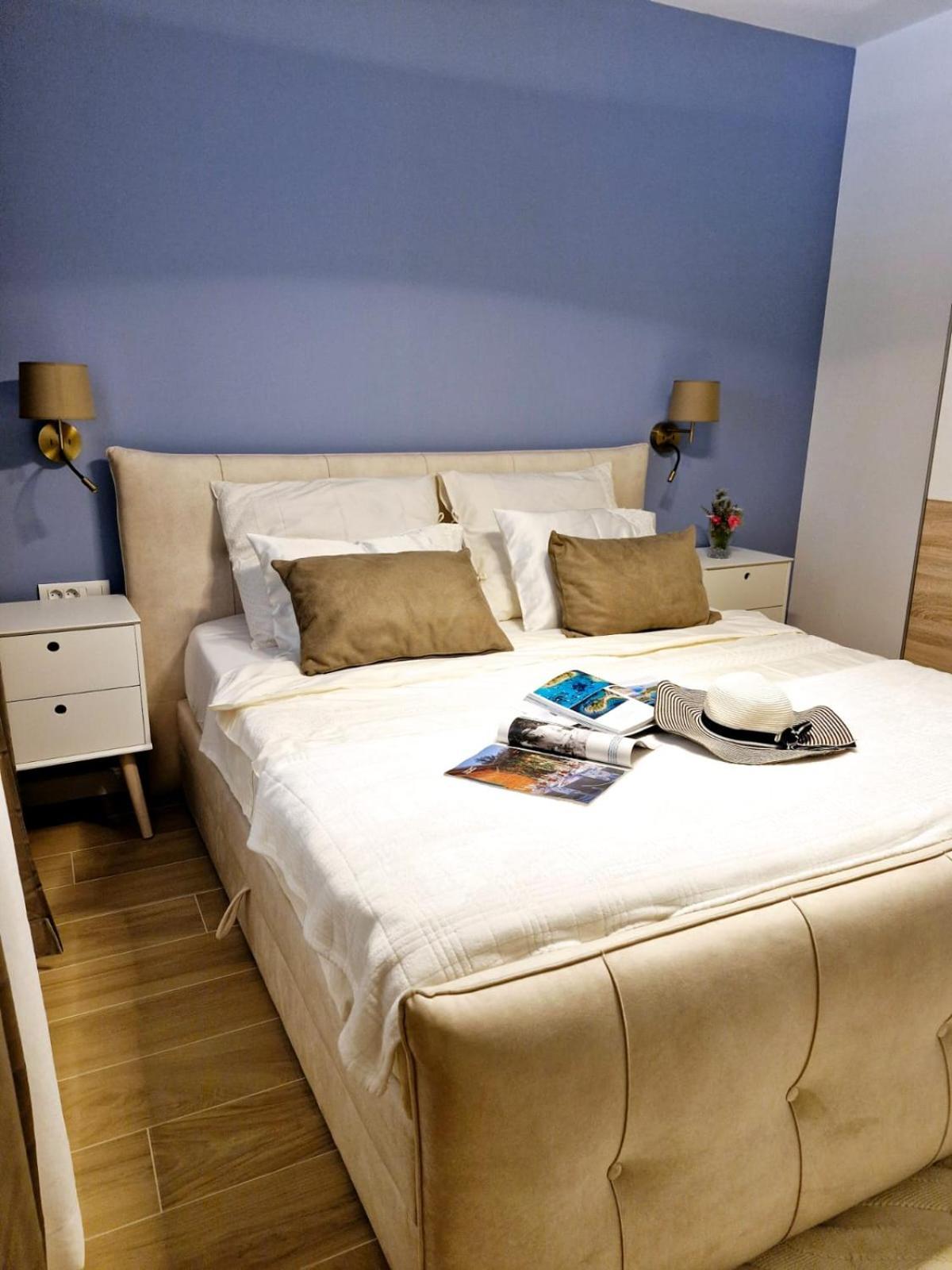 Sea View Luxury Apart Hotel Villa Conte With Swiming Pool And Romantic Spa Podstrana Eksteriør billede